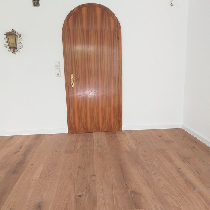 Amenajari interioare,instalații sanitare,instalatii electrice!