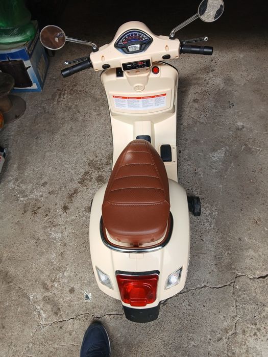 Детско моторче  Vespa