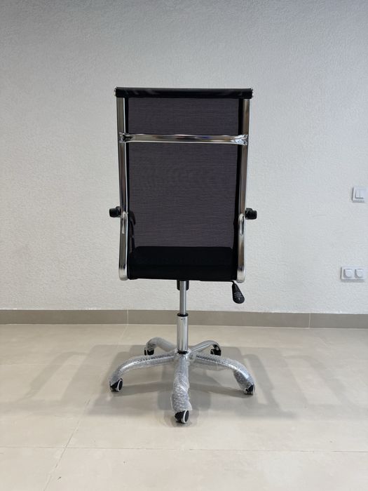 Офисное кресло Raum Kraft YS64-3