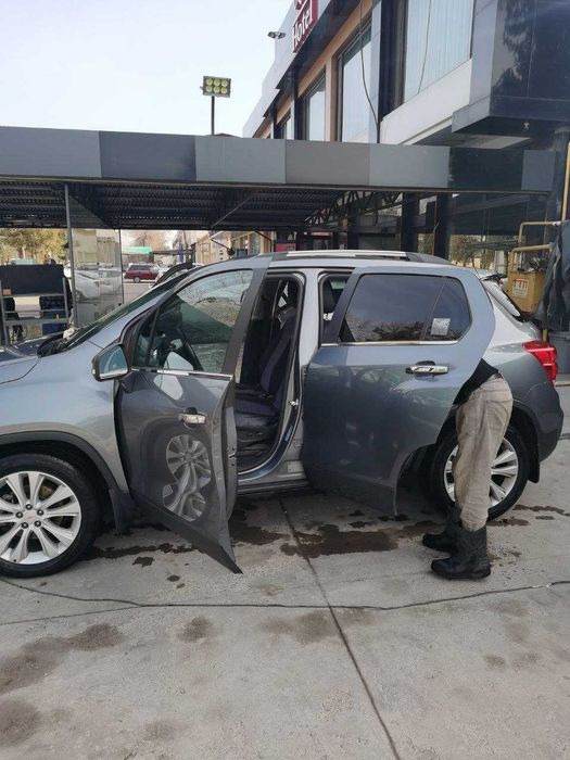 Tracker premier 2019