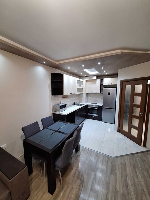 Продава се Двустаен апартамент в Пловдив, Коматевски възел - 64 кв.м за 1108 €/кв.м - Снимка #2