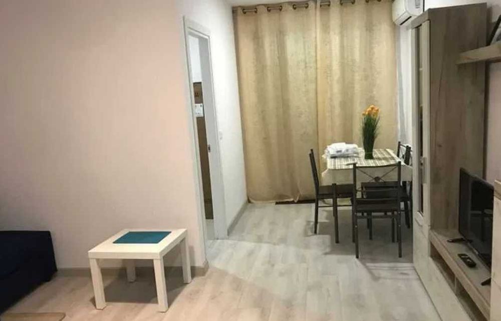 Дава се под наем Двустаен апартамент в Пловдив, Център - 41 кв.м за 137.7 € - Снимка #3