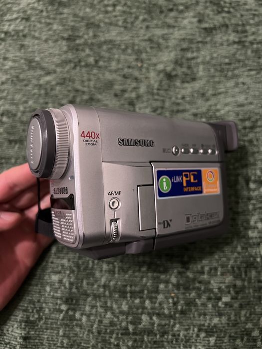 Видеокамера samsung