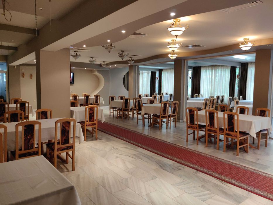 Продава се Хотел в с. Старозагорски бани, Област Стара Загора - 1700 кв.м за 589 €/кв.м - Снимка #5