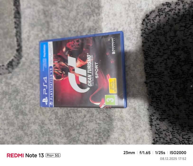 Ps4 pro със 3  игри