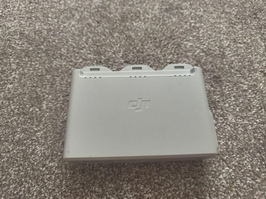 Dji neo fly more combo с чанта за съхранение