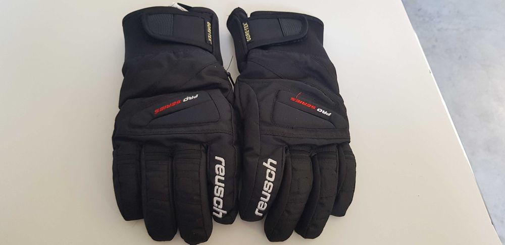 Продавам детски ски ръкавици REUSCH