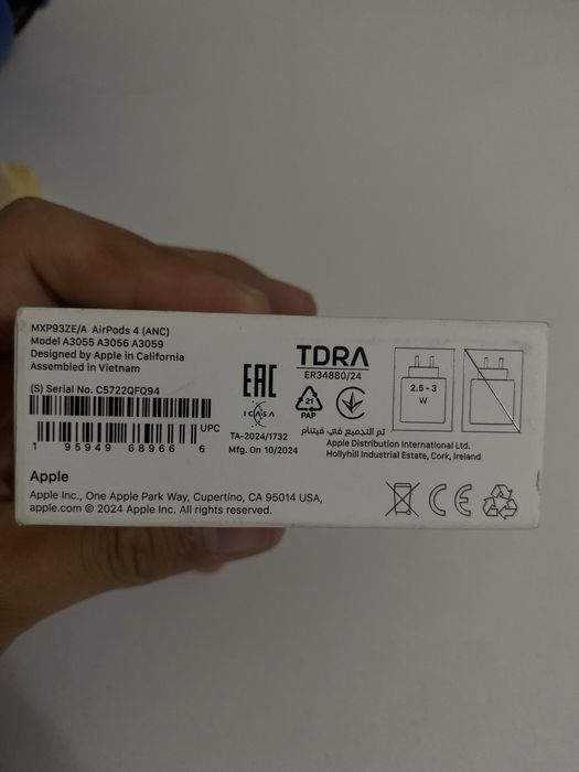 Продается наушники Airpods 4 ans