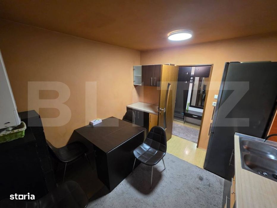 Apartament cu 3 camere, 72.8 mp, zona