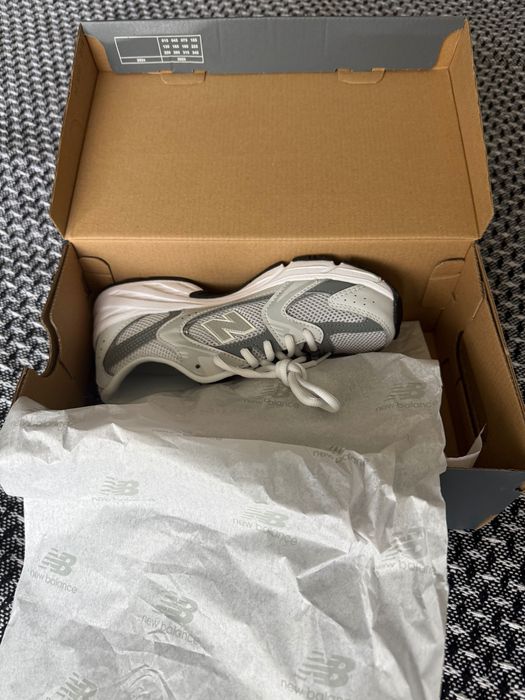 New Balance 530 37-ми номер