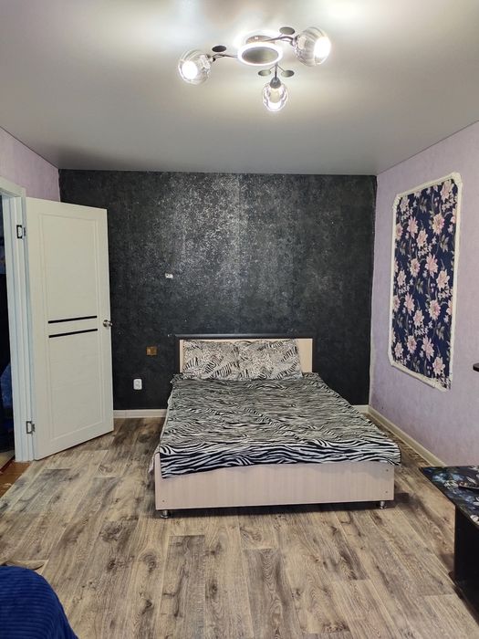 Понедельно 1 ком.