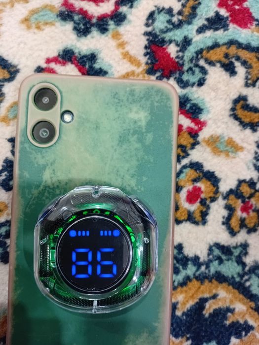 Продам самсунг А6