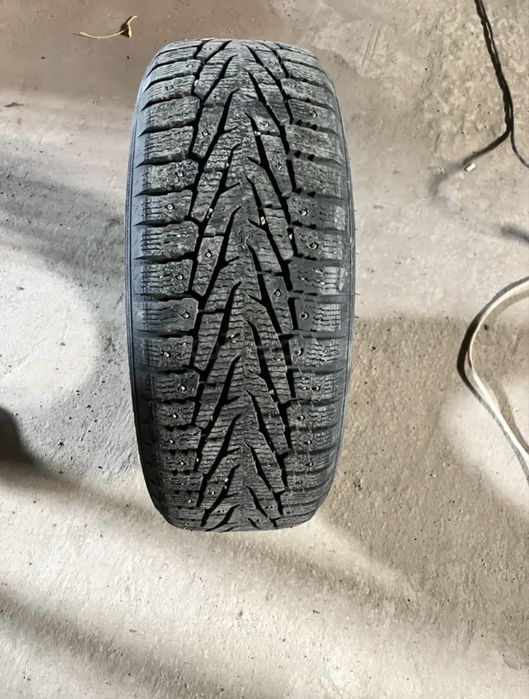 Шины почти новые