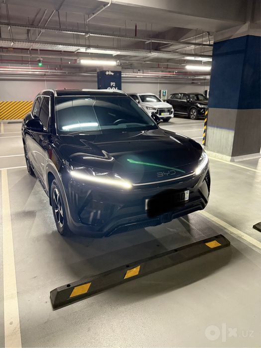 BYD Yuan Up Flagship EV 401 Electro car