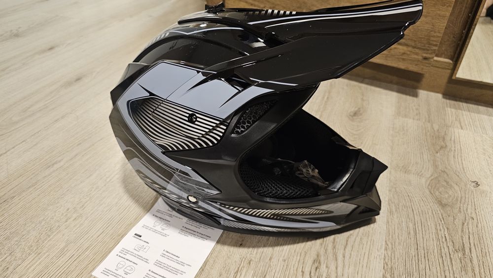 Детска каска за крос и ATV