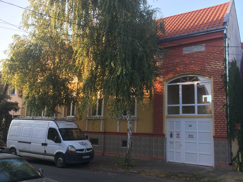 Se închiriează casă în centrul Municipiului Satu Mare
