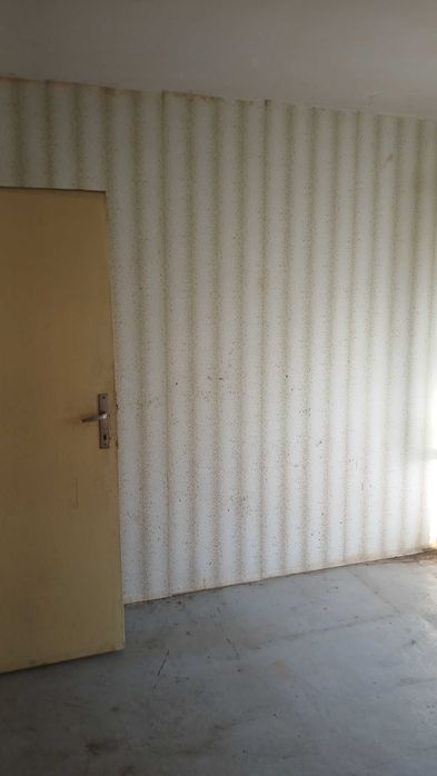 Продавам тристаен в Здравец изток