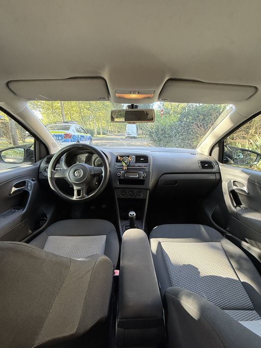 VOLKSWAGEN Polo 2010 — imagine 5