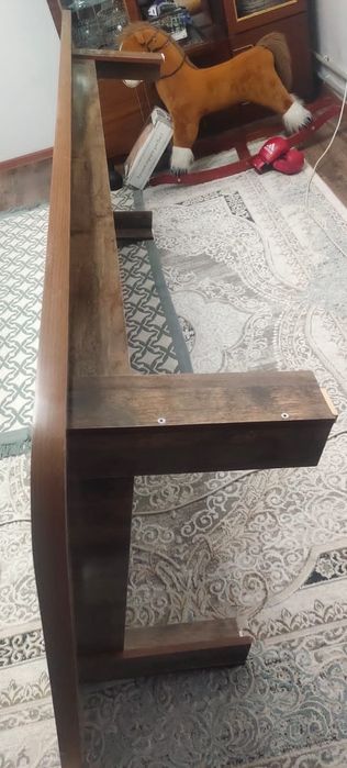 продам стол в хорошем состояний