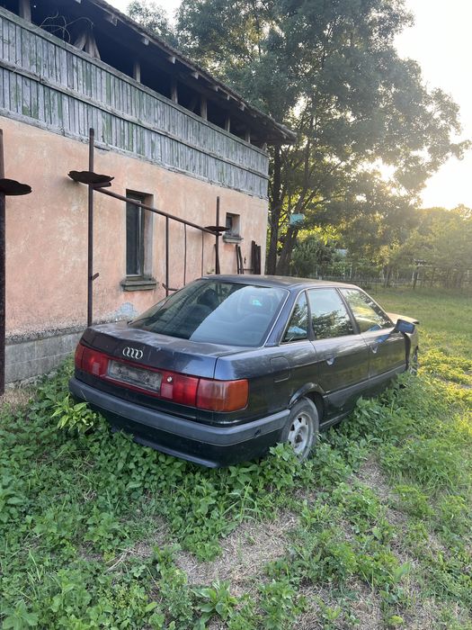 Audi 80 1.8 mono на части
