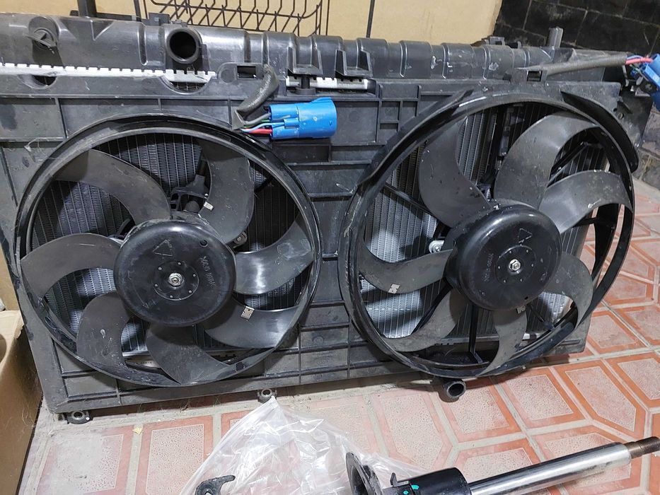 Продам запчасти от byd e2. Б/У