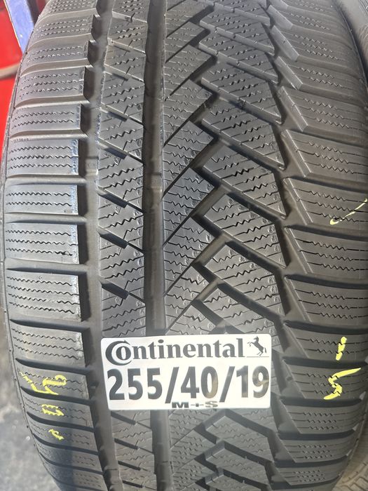 255/40/19 Continetal