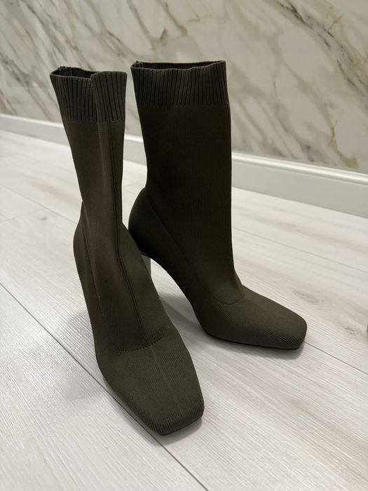 Ботинки женские