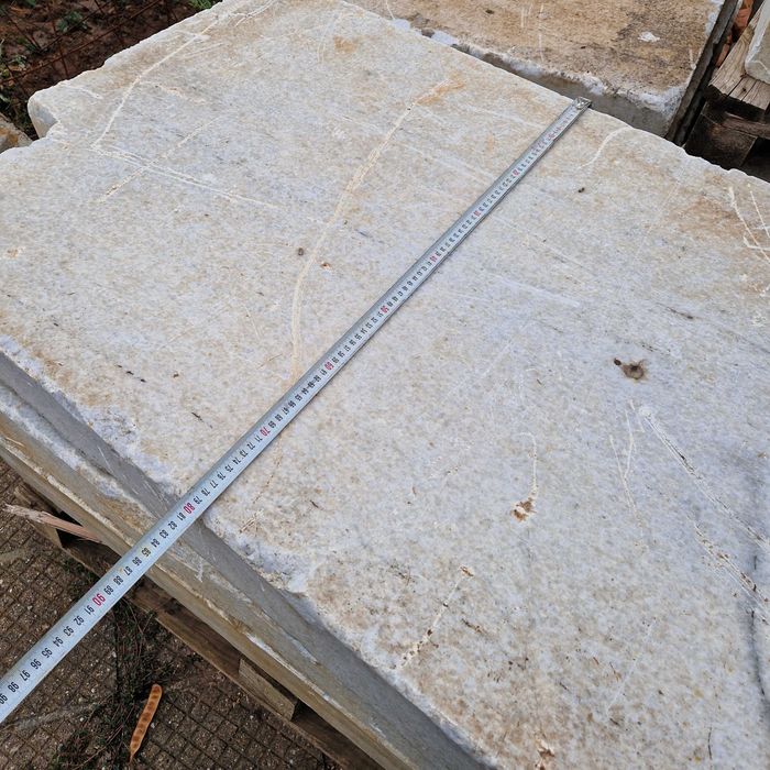 Продавам мраморни плочи!