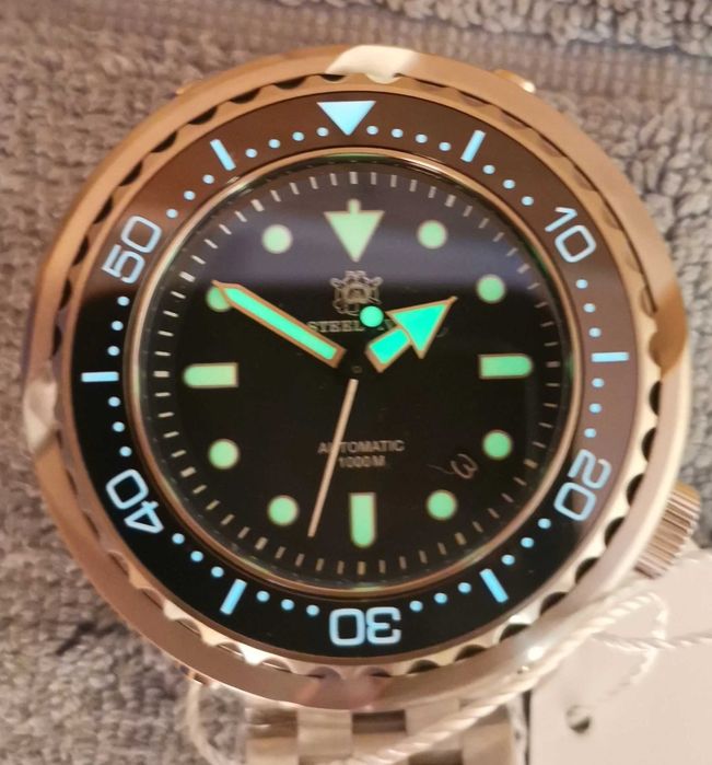 DIVER PROFESIONAL 1000m Steeldive SD1978 Seiko NH35 Emperor Tuna 54 mm