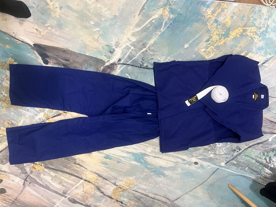 Продается кимано для дзюдо