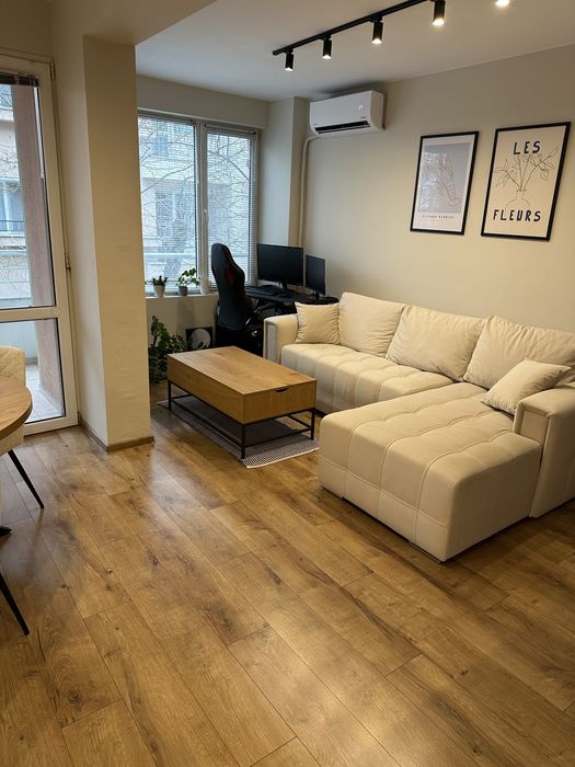 Продава се Тристаен апартамент в Пловдив, Кършияка - 74 кв.м за 1372 €/кв.м - Снимка #2
