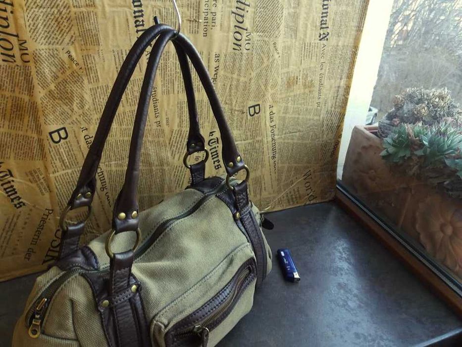 дамска чанта-естествена кожа