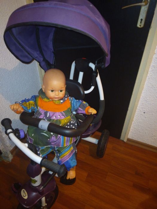 Tricicleta noua nouta plus bebeluș