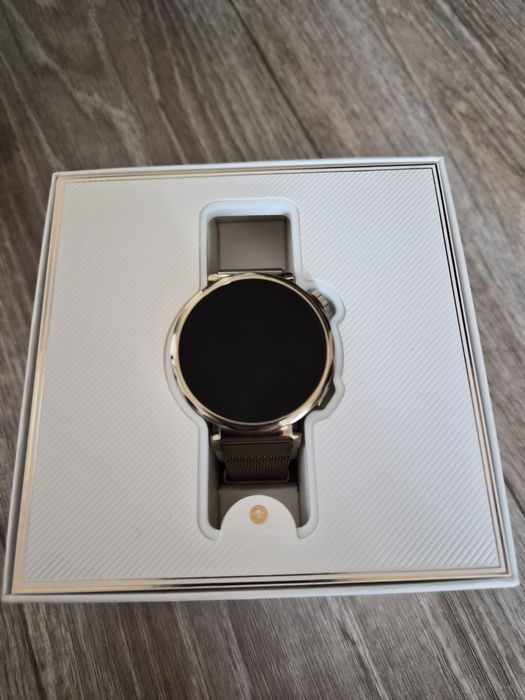 Часовник  Huawei watch gt 5