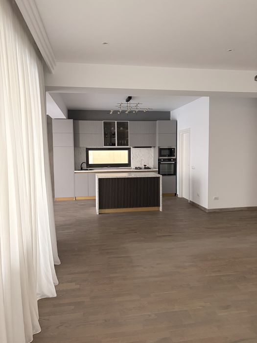 Vand mobilier bucatarie