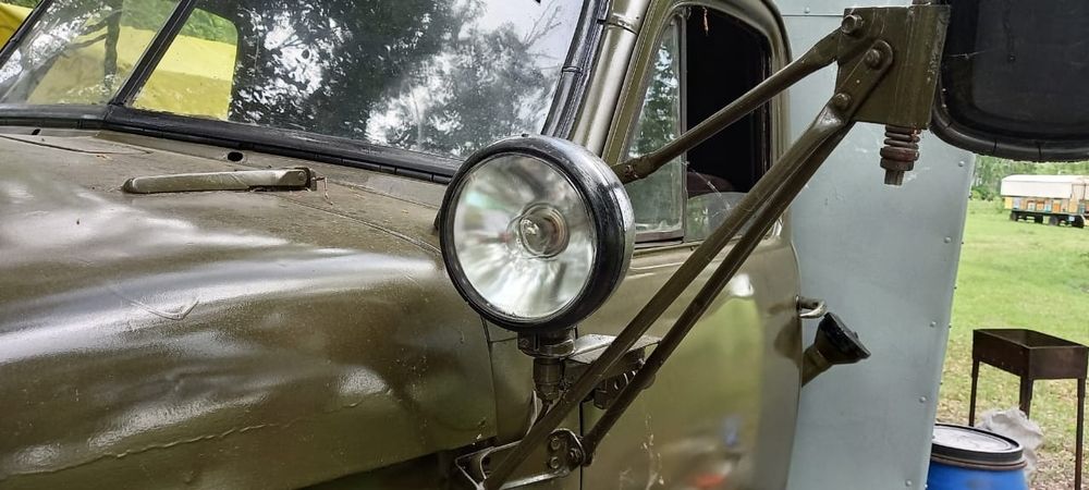 Продам  автомобиль ГАЗ 63