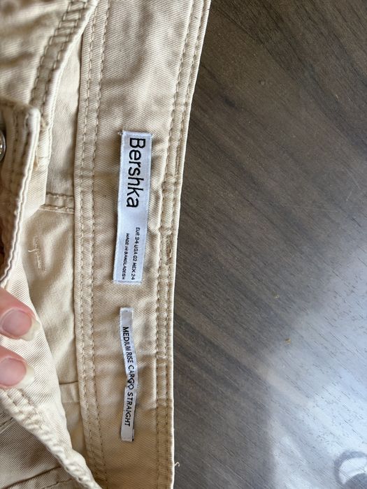 Bershka карго панталонки