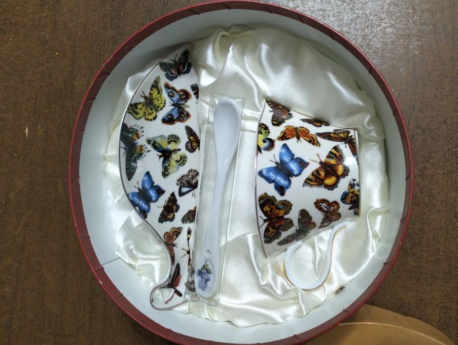 Продам посуду б/у, в отличном состоянии.