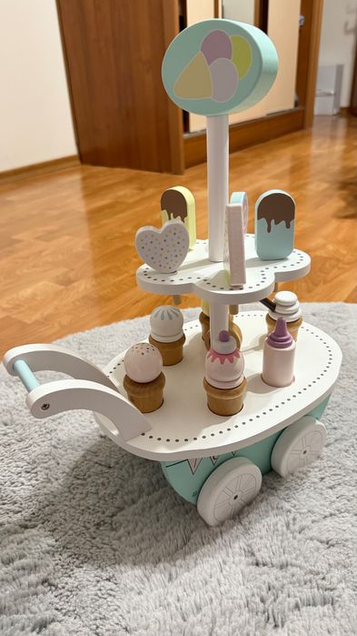 Камион за сладолед Jabadabado