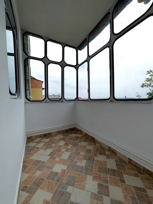 Apartament de vanzare - 2 camere