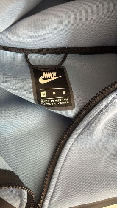 Продам костюм найк теч флис новый