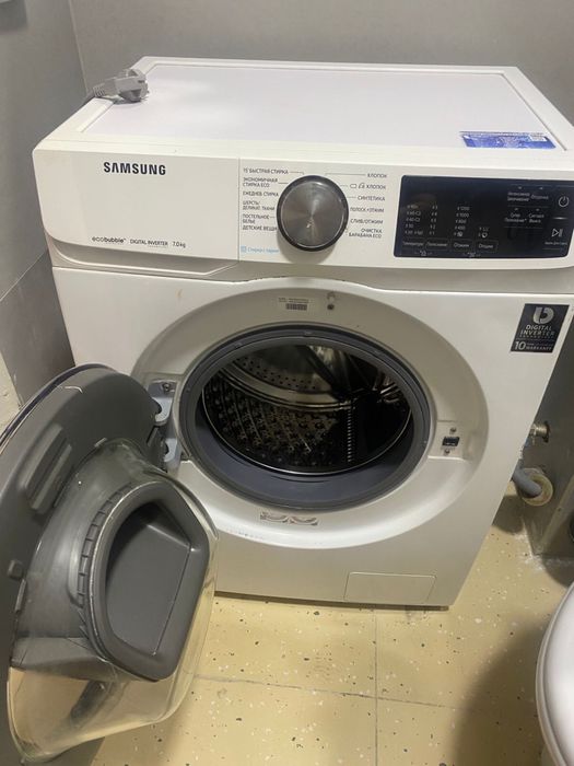 Продам 2 одинаковые стиральные машинки