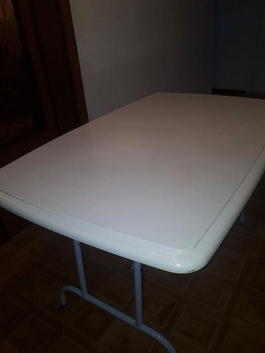 Кухонный стол складной