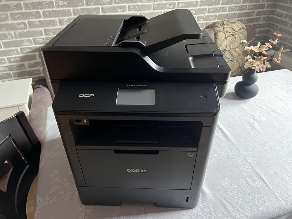 Мултифункционален принтер Brother L5500DN