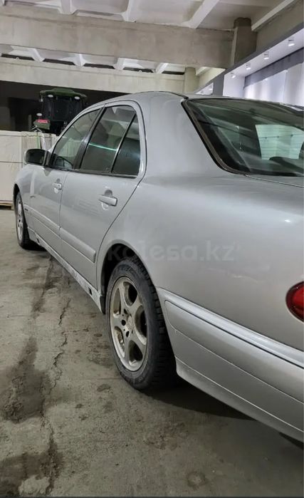 Продам Mercedes 2 литра компрессор