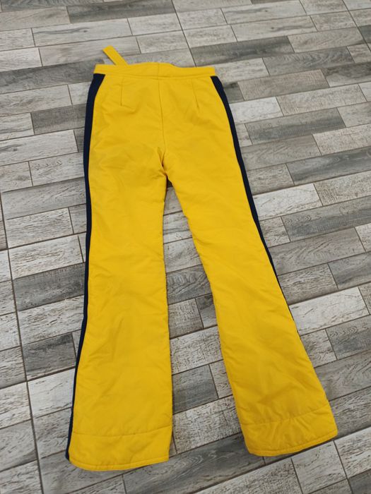 Combinezoane ski ,geci pantaloni la preturi mici