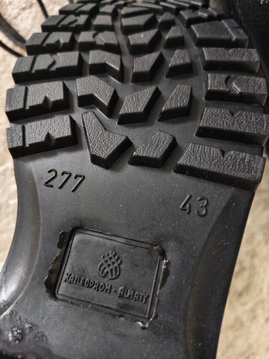 Берцы новые сделано в Алматы