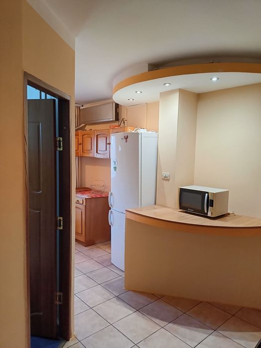 Proprietar închiriez garsonieră