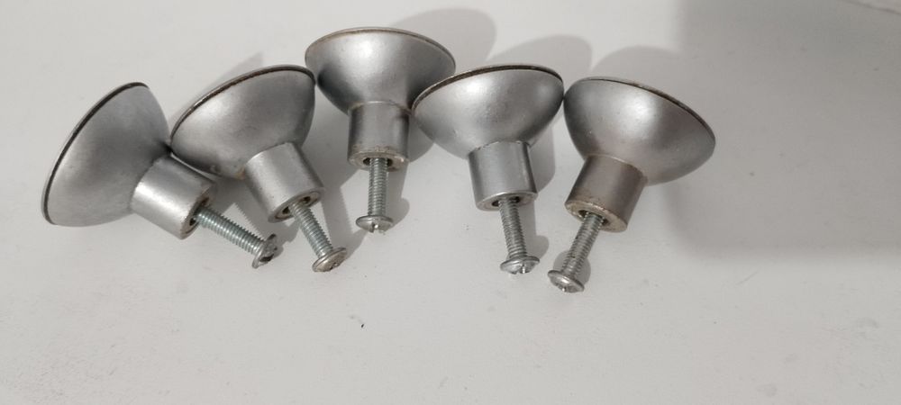 Ручки для мебели одинарные
