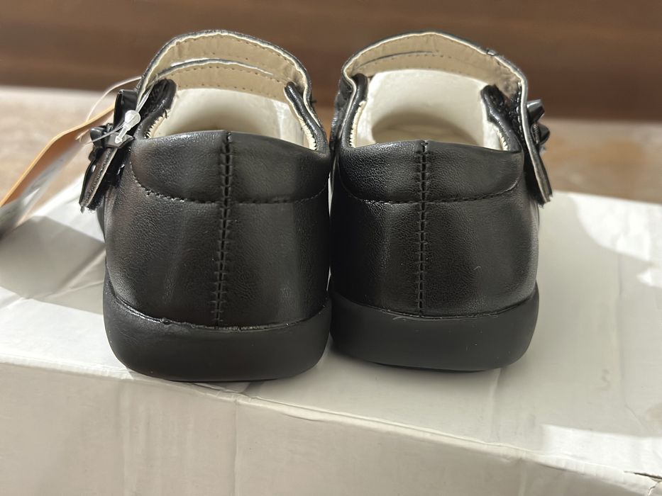 Детские туфли для школьницы